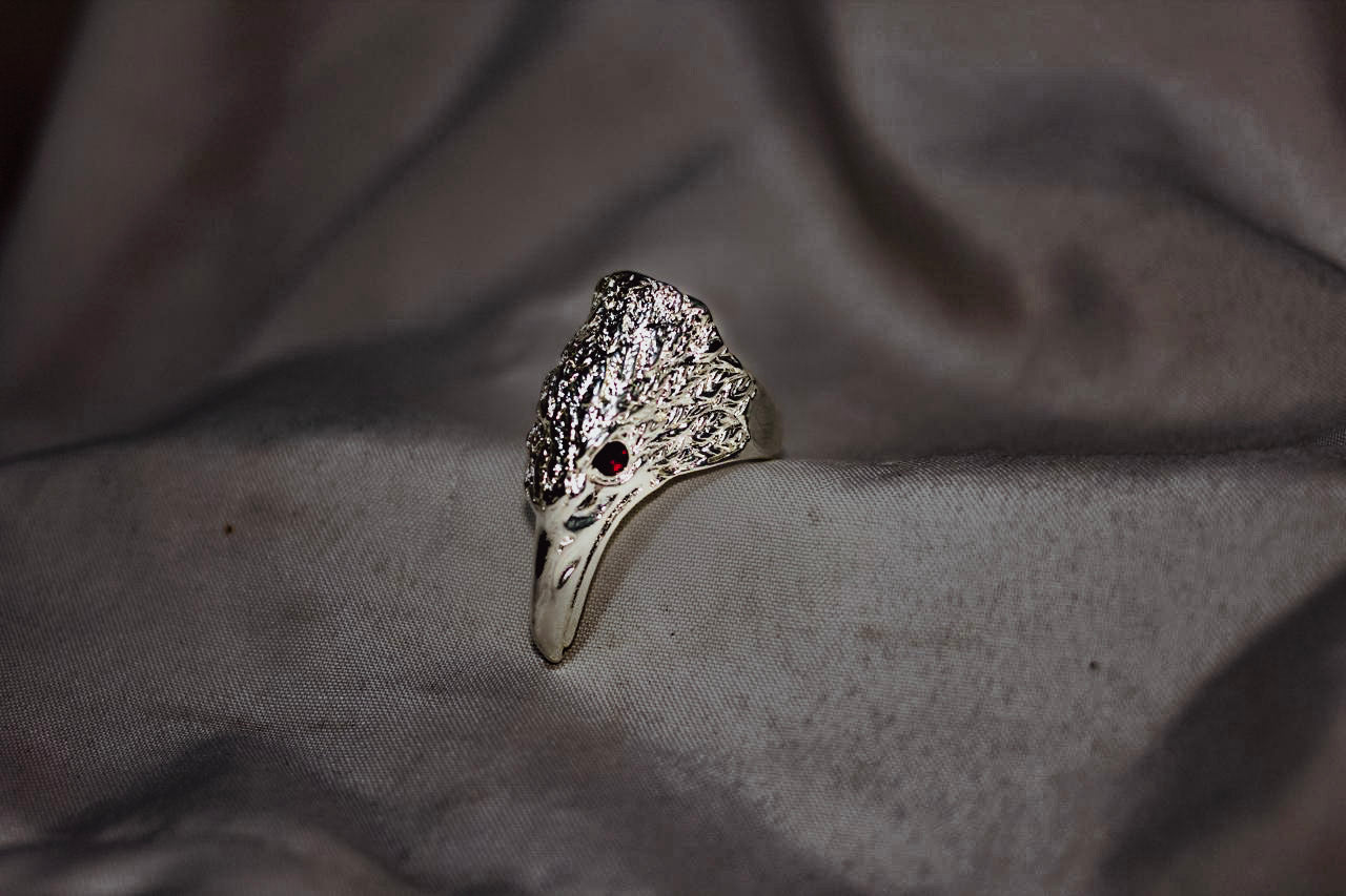 BOLD EAGLE RING